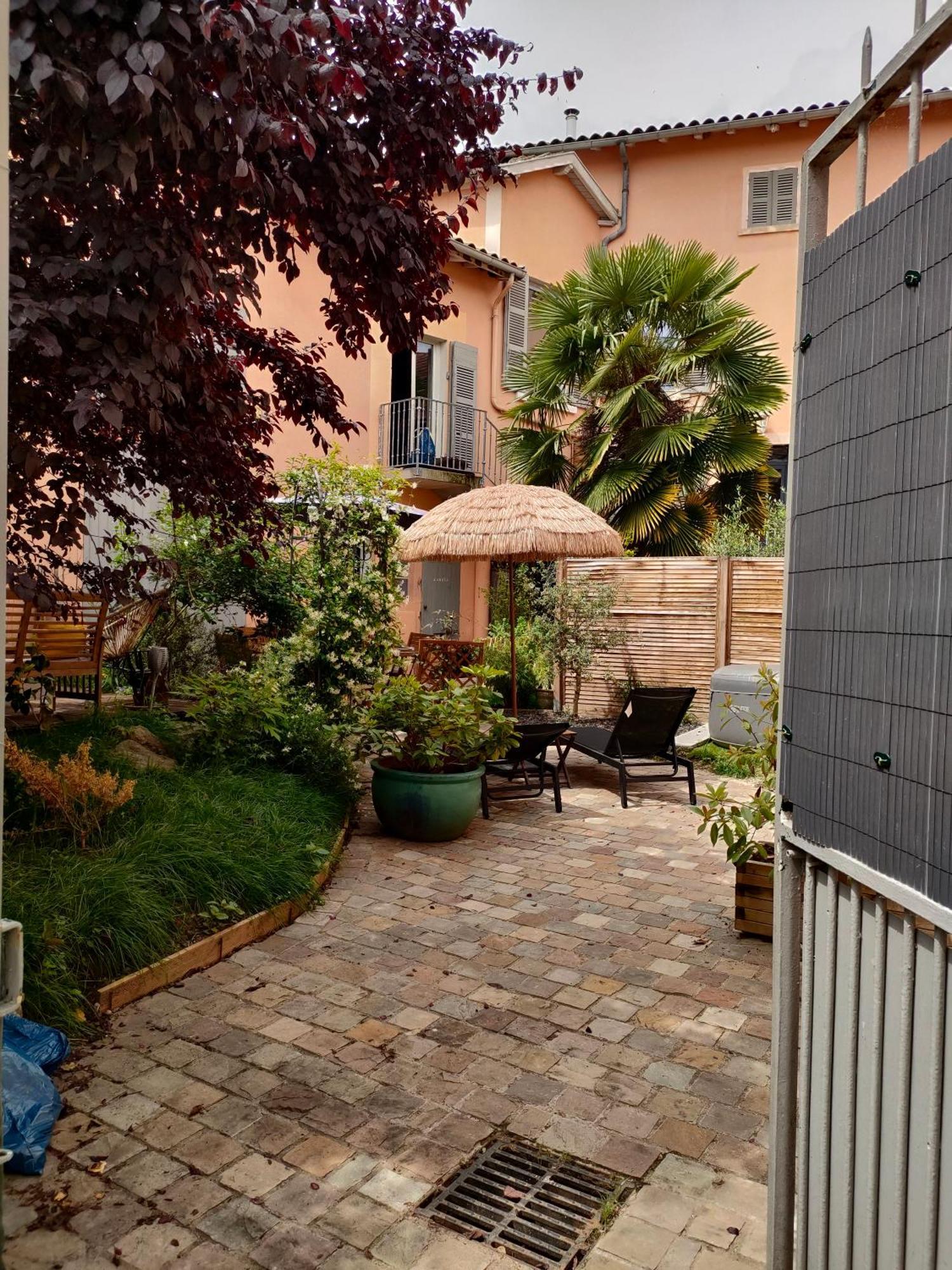 Bed and Breakfast La Chamade En Beaujolais Anse Zewnętrze zdjęcie