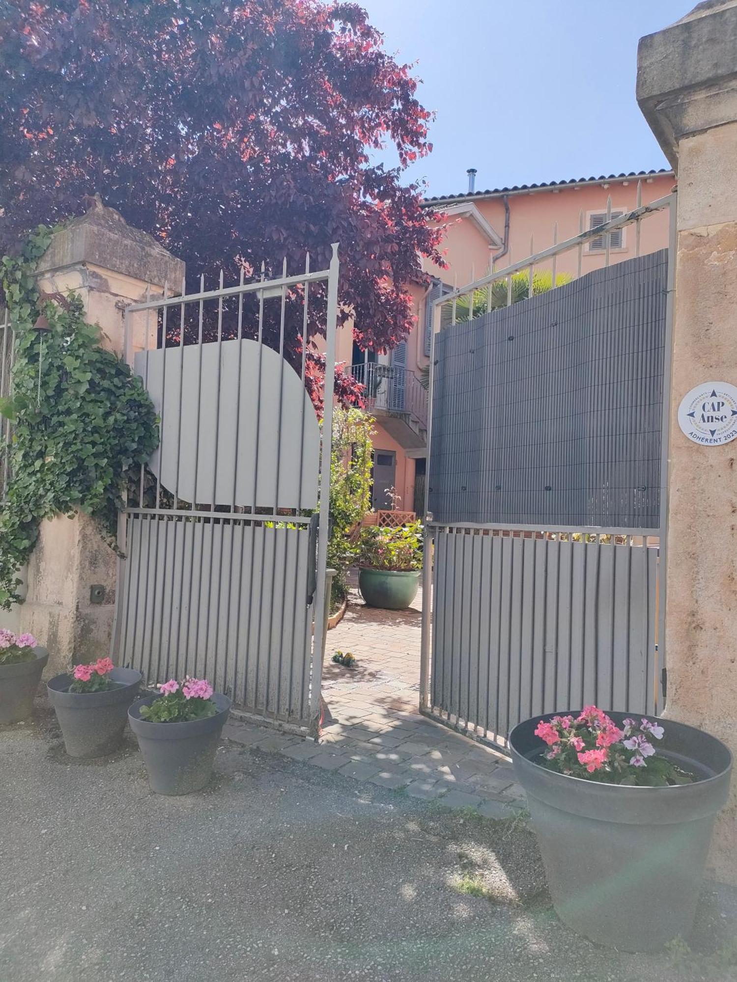 Bed and Breakfast La Chamade En Beaujolais Anse Zewnętrze zdjęcie